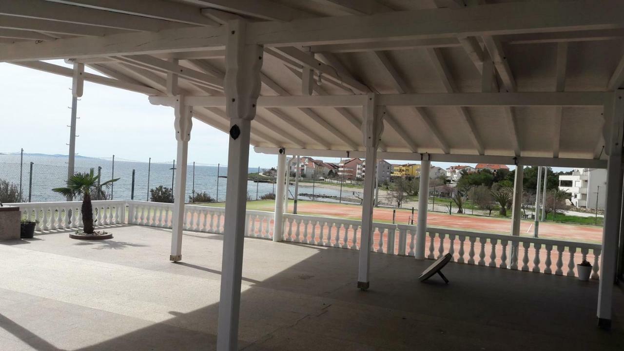 Apartamento Marina & Luka Povljana Exterior foto